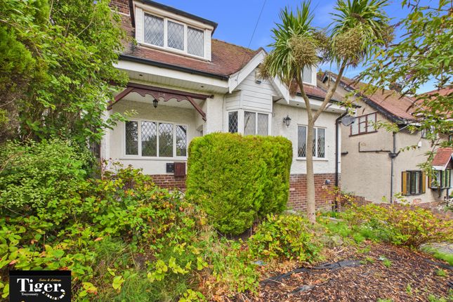 154, Normoss Road, Blackpool photo 2