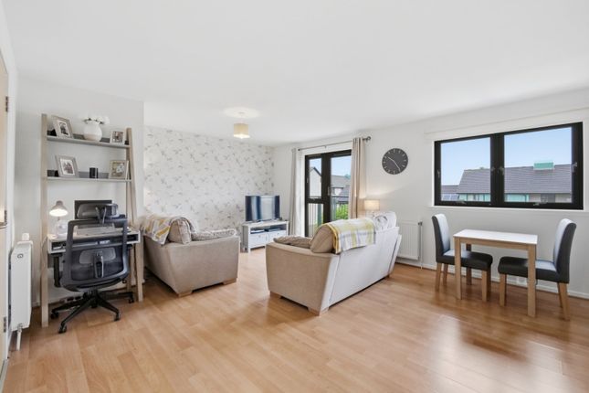 14/4 Harvesters Square, Midlothian photo 4