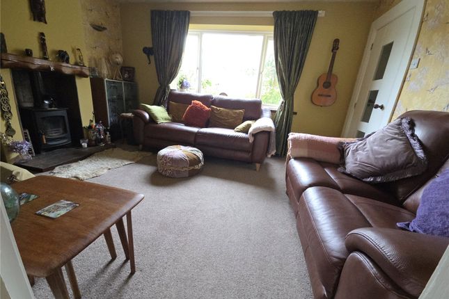 42, Ferneydale Avenue, Buxton photo 3