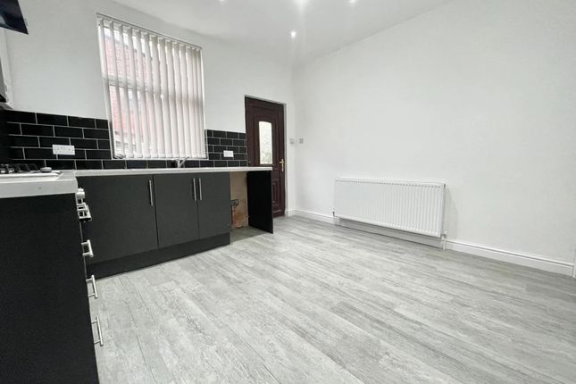 20, Ruth Square, Sheffield photo 3