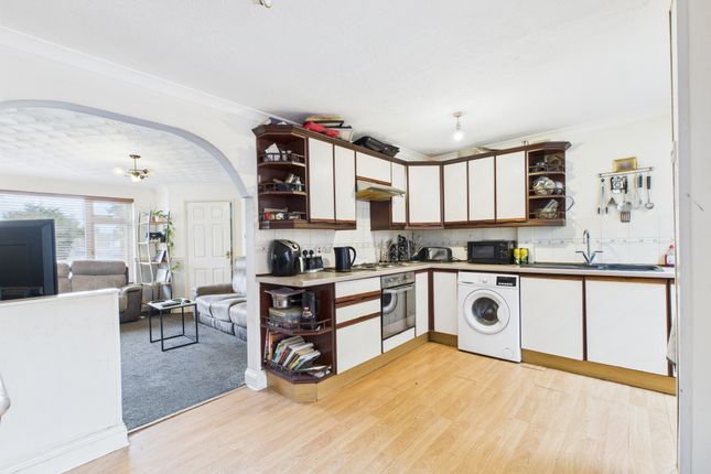 28, Stafford Road, Bridgwater - EXTENDED photo 2