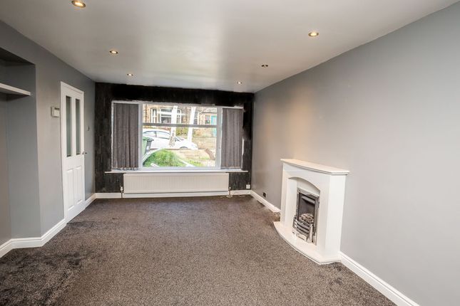 7, Richmond Avenue, Huddersfield photo 5