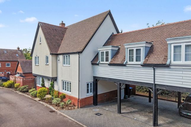 2, Arbour Mews, Harlow photo 2