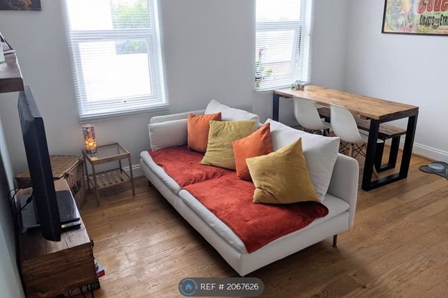 Thumbnail Flat to rent in Wastdale Road, London