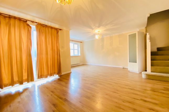 Thumbnail Terraced house to rent in Larcombe Close, Croydon