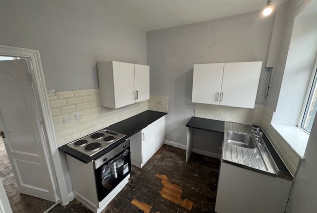 20, Longford Terrace Bradford photo 4