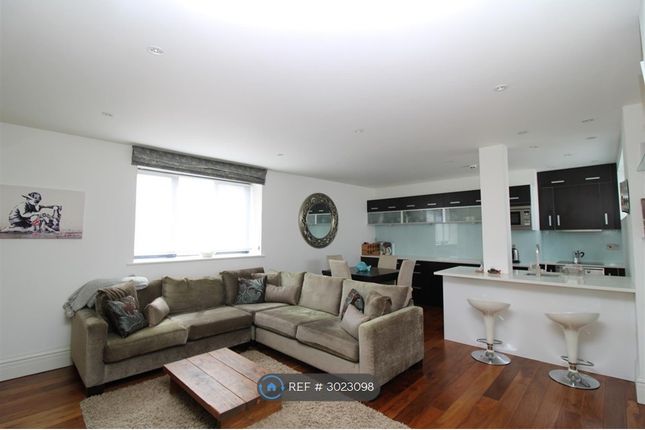 Flat, Devonshire Place, Brighton photo 2