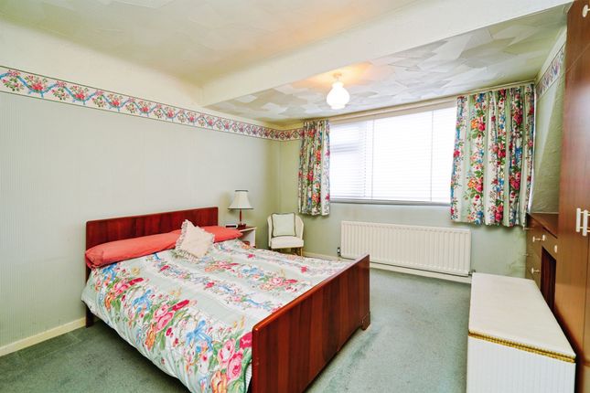 88, Kinross Road, Wallasey photo 3