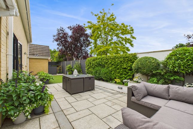 Lastone, Heather Close, Thurston photo 3
