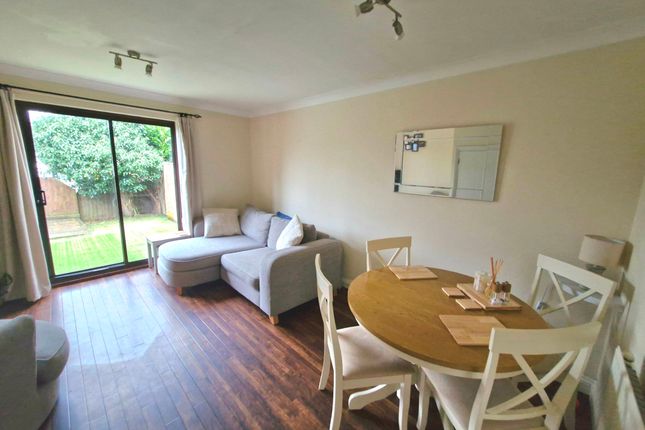 5 Abelia Close, Paignton photo 2