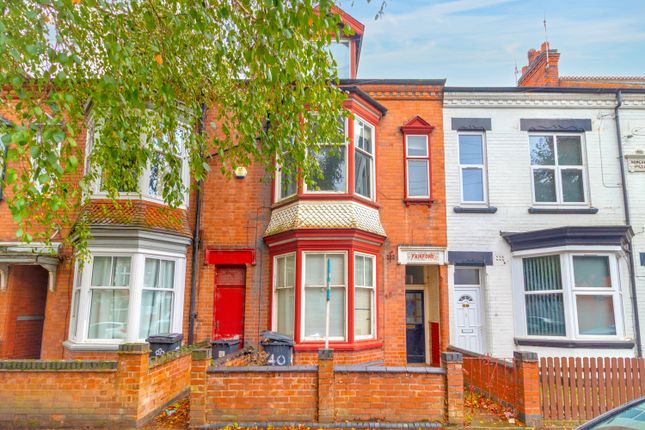 5 Bedroom Terraced