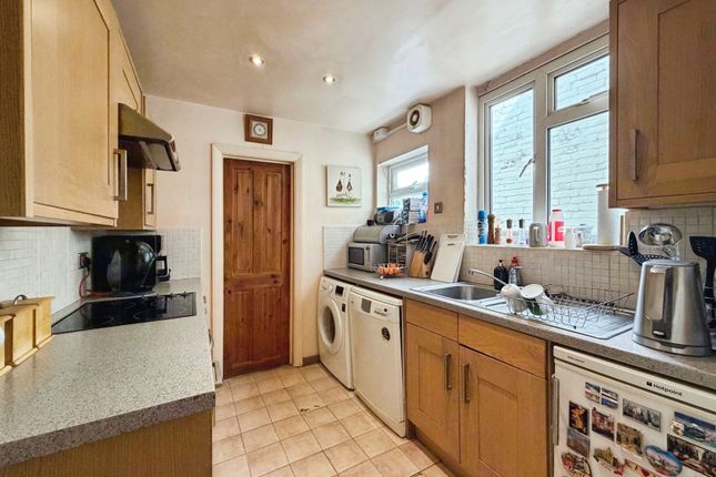86, Waterloo Road, Hampshire photo 4