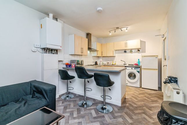 Flat 7, 272, Radford Road, Nottingham photo 2