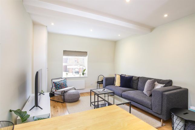 35 Marlborough, 61, Walton Street, London photo 3
