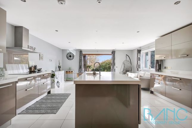 36, Tolmers Avenue, Cuffley photo 4