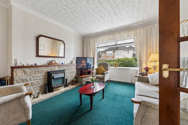 17, Douglas Drive, Glasgow photo 3