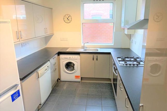 This Well-Appointed Kitchen Features Modern Applia...