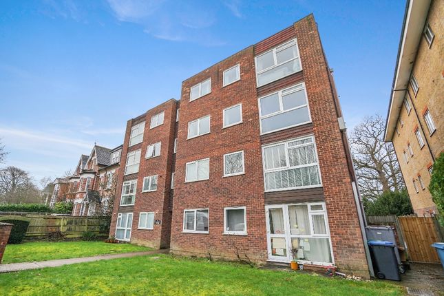 7, Oakwood Avenue, Beckenham photo 3