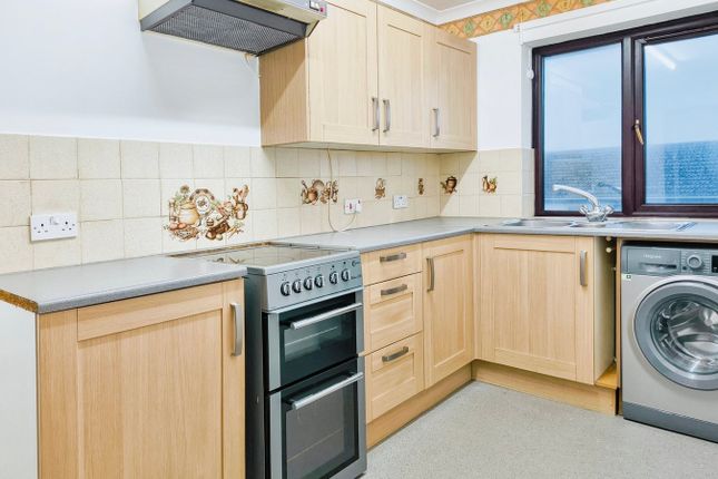 4F Elder House, Knoll Park, Somerset photo 3