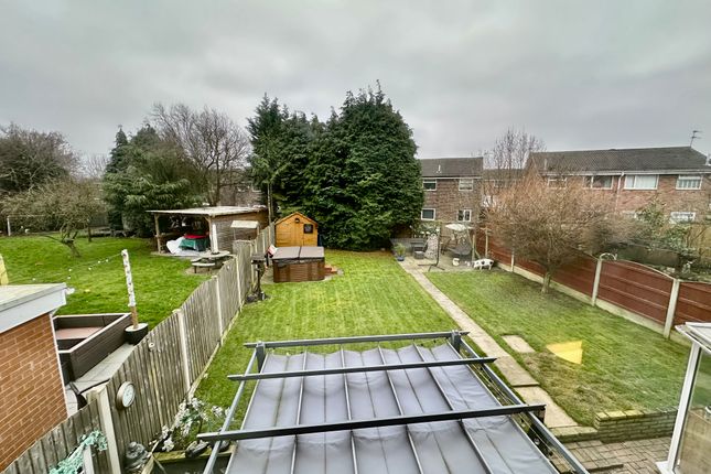 82, Wickett Hern Road, Doncaster photo 3