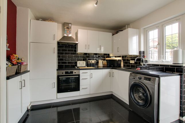 Terraced house for sale in Pebmarsh Drive, Wickford