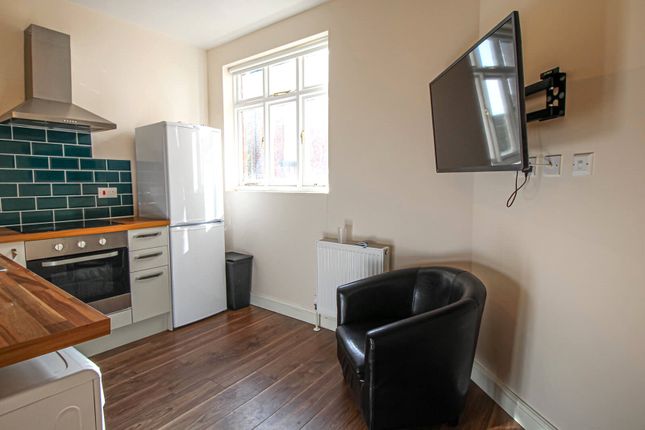Apt 23, Clarendon House, 20 Clarendon Road Clarendon Road, Leeds photo 4