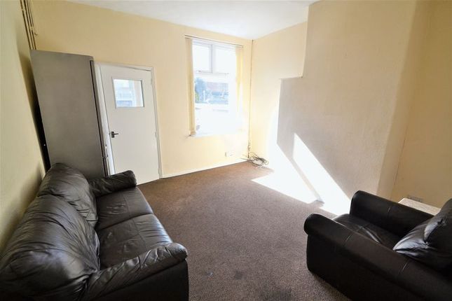 Thumbnail Terraced house to rent in Welford Street, Salford