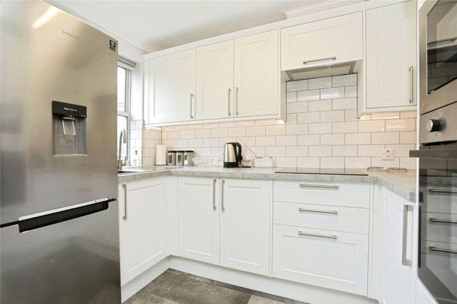 7, Elmhurst Court, Woodbridge photo 3