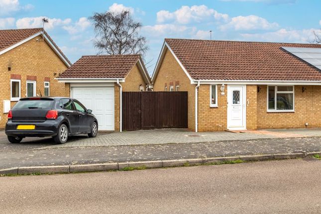 Semi-detached bungalow for sale in Tyrell Close, Stanford In The Vale, Faringdon