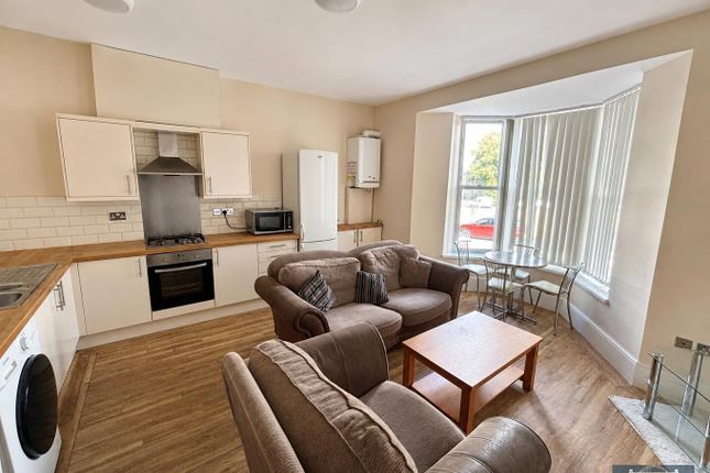1-bed flat on Belle Grove Terrace, Newcastle upon Tyne, £1,100/mo