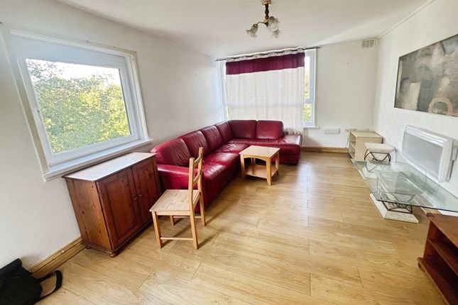 21 Blackshaw House, Fern Street, Bolton photo 3