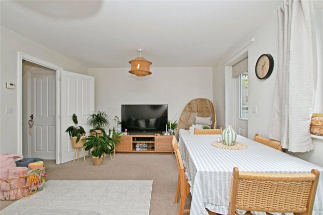79, Penwethers Crescent, Cornwall photo 4