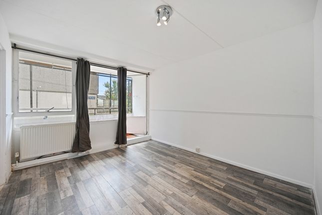 49 Missenden, Inville Road, London photo 2