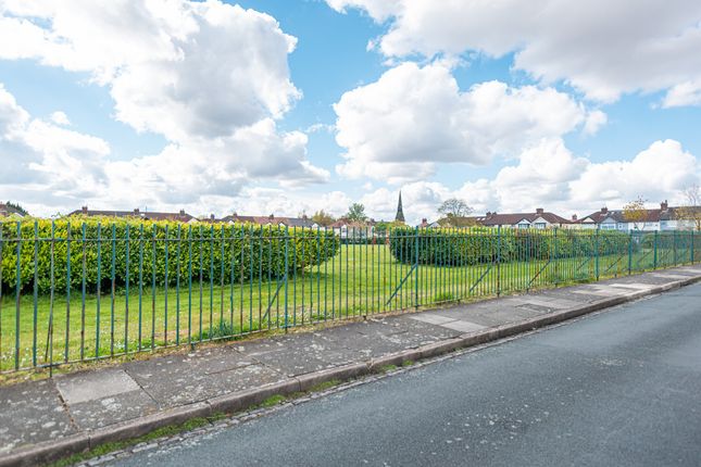 Town house for sale in Hythe Avenue, Litherland, Liverpool