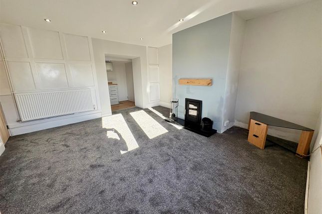 58, Ford, Bradford photo 2