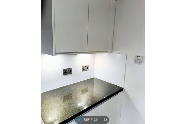Cornell Close, Sidcup photo 3