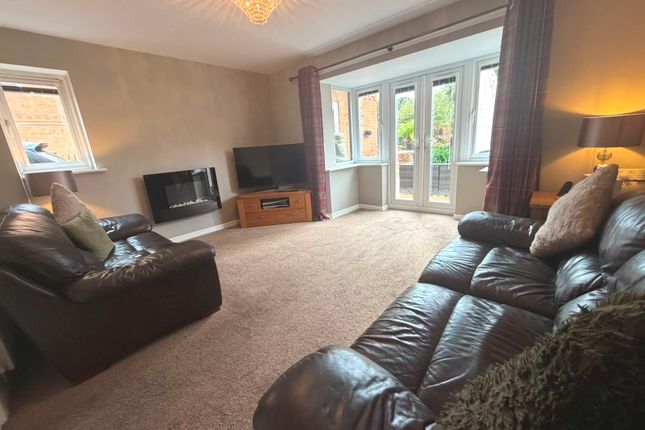 19, Canalside View, Mexborough photo 3