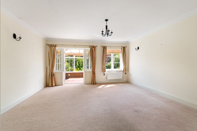 2, Allington Place, Lewes photo 3
