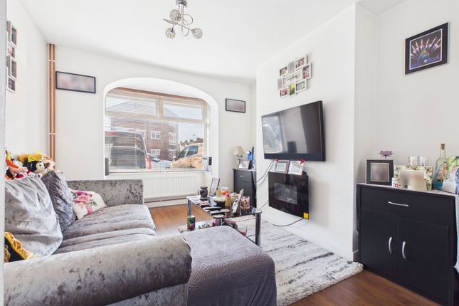 71, Penhill Road, Lancing photo 2