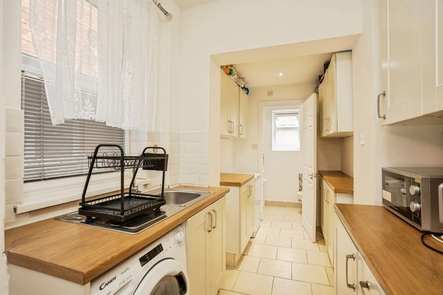 43, Rosebery Avenue, Melton Mowbray photo 3
