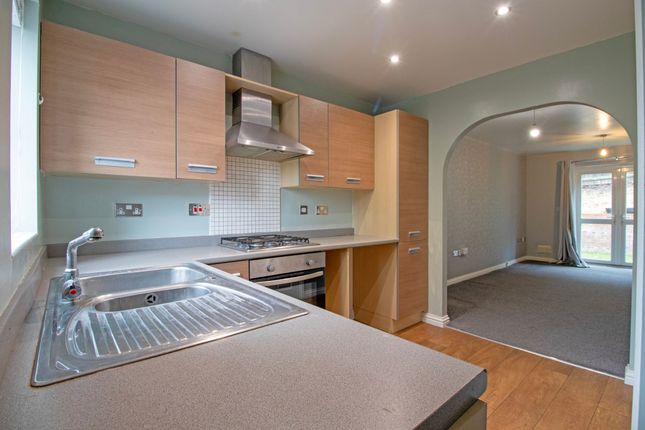 37 Willoughby Chase, Gainsborough photo 2