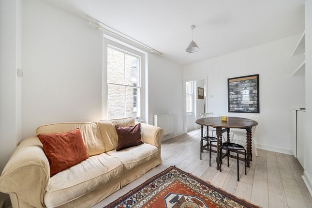 Flat 2, 8, Northlands Street, London photo 4