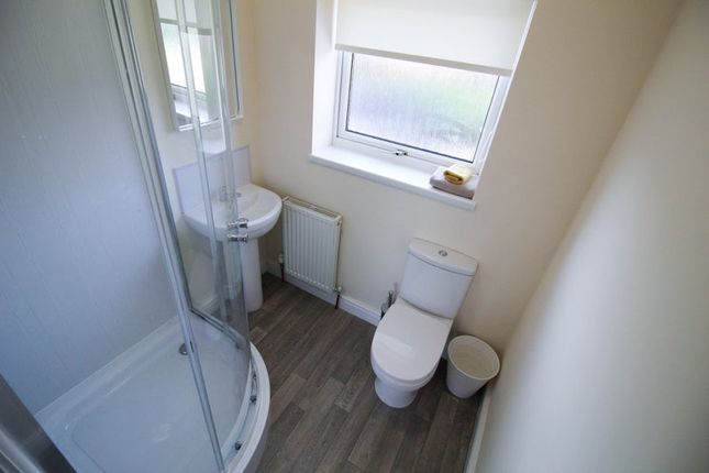 45 , Southfield Road, Doncaster photo 4