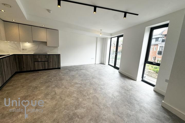 Flat 8 Royal Oak,, 64 Breck Road, Poulton-le-Fylde photo 5