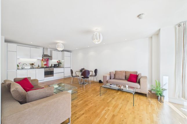 Flat 1, Hayward,, Chatham Place, Reading photo 4