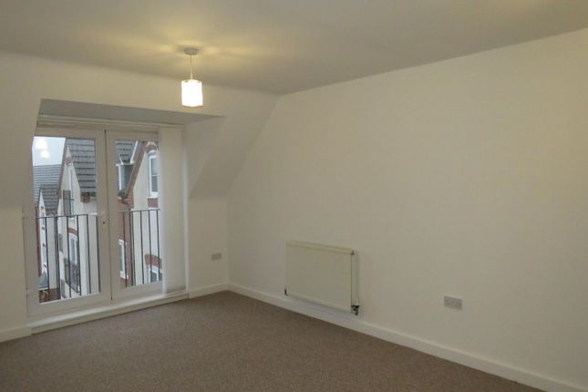 2, COVENTRY photo 2