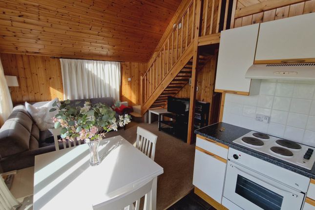 28  Bowood Park photo 3