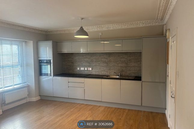 First Floor Flat, Hotwell Road, Bristol photo 4