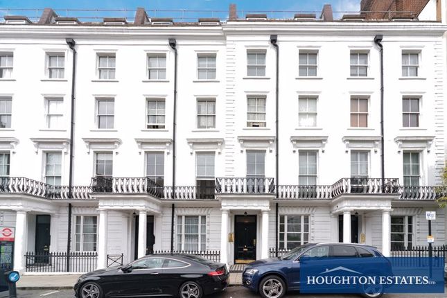 Thumbnail Flat to rent in Orsett Terrace, London