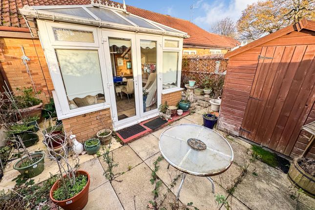 4, Minehead Close, Corby photo 4